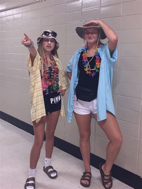 Tacky Tourist Hoco Week Beach Day Outfits Themed Outfits Fall Outfits