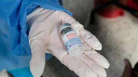 Moderna S COVID Vaccine Wins Full FDA Approval Public Com