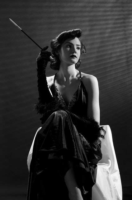Pin On Out Of The Darkness Film Noir Fashion