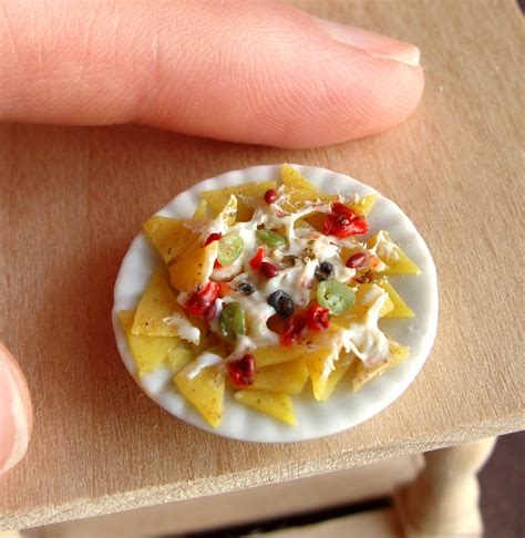 These Teeny Tiny Food Sculptures Are Impeccably Detailed