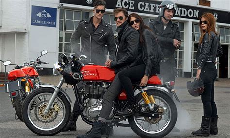 Get a complete price list of all royal enfield classic motorcycles including latest & upcoming models of zigwheels provides you the royal enfield philippines price list for april 2021, along with downpayment, monthly installments, and loan. Royal Enfield Cafe Racer | Return of the Cafe Racers