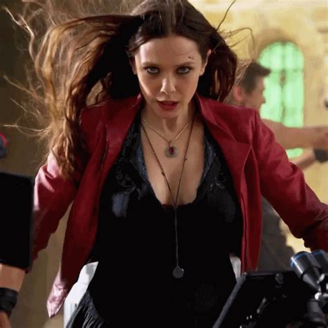 Powerful Scarlet Witch In Avengers Sequel