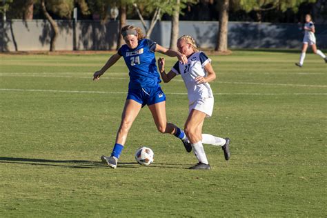 Uc Davis Womens Soccer Loses Home Opener To Pacific Tigers The Aggie