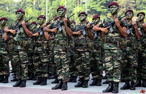 Pada 2 oktober lepas, malaysia telah menyambut hari pahlawan 2017 yang dijalankan secara penuh istiadat di dataran pahlawan negara. 6 Negara Yang Mempunyai Pasukan Tentera Terkuat Di Dunia ...