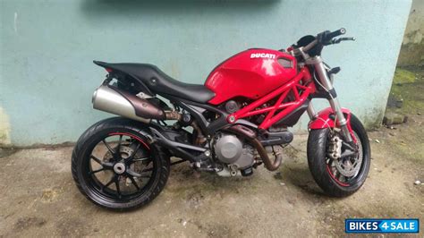 The 750 monster was designed to slot neatly between the m600 and the m900, it used the same engine as the m600 with the original. Used 2011 model Ducati Monster 796 for sale in Mumbai. ID ...