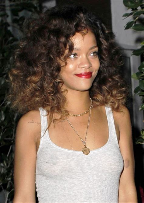 Pictures Of Rihanna Curly Hairstyles