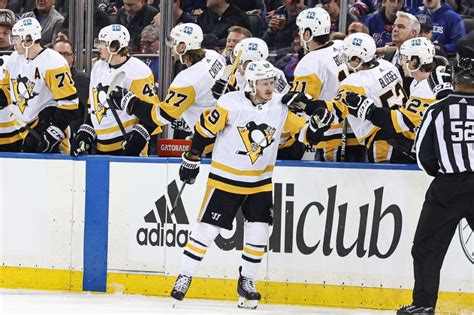 Is Jake Guentzel The Pittsburgh Penguins Greatest Winger The Hockey
