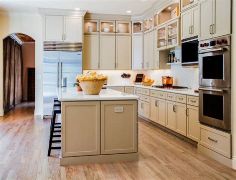 Kitchen Of The Week Latte Colored Cabinets Perk Up An L Shape