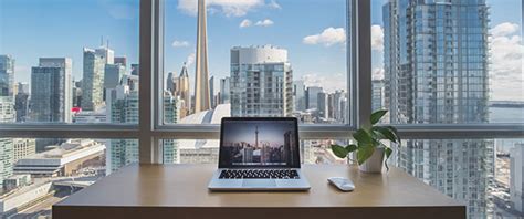 Why are Young Professionals choosing to live in Toronto? - First Access
