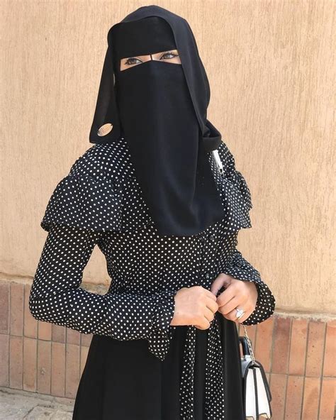 Pin By Zubair Khattak On Muslimat Arab Girls Hijab Burka Fashion