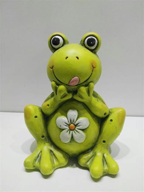 Ceramic Frog So Cute Frog Art Ceramic Frogs Frog Decor