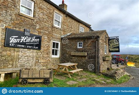 Tan Hill Inn Highest Pub In Great Britain Yorkshire Dales Editorial