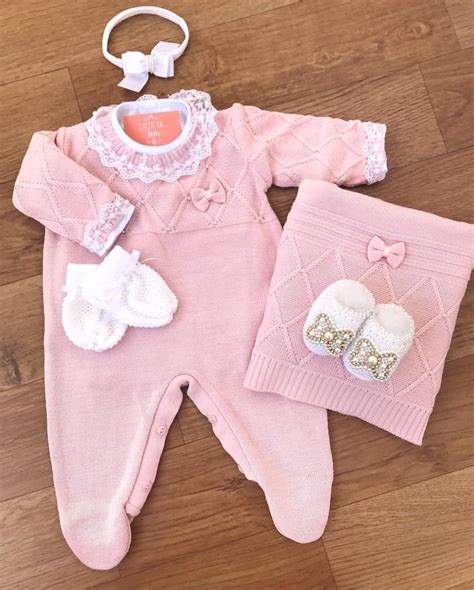 pin de elif em triko roupa de bebe menina roupas fofas de bebê e roupas de bebê menino recém