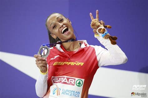 Ana peleteiro lucha por la medalla en triple salto. Ana Peleteiro, Medalla de Plata en Triple Salto en los ...