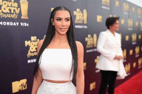Kim Kardashians Outfit Mtv Awards 2018 Popsugar Fashion Photo 19