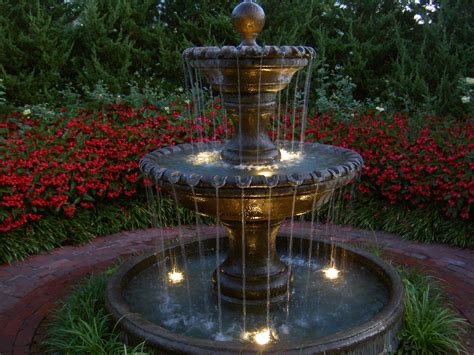 Outdoor Fountains With Lights