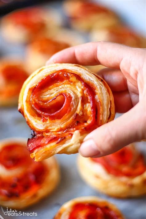 Puff Pastry Bacon Pinwheels With Cheddar Easy And Fast Puff Pastry