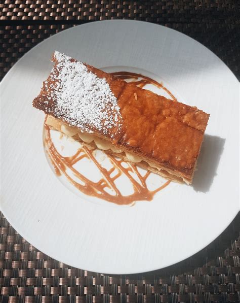 Saint valentin 2015 à l'auberge du moulin vert. Follow us to the "Auberge du Moulin Vert" restaurant