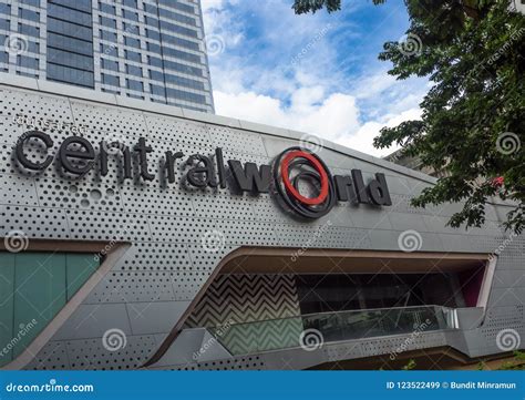 The Logo Of Centralworld Is A Shopping Plaza And Complex In Bangkok
