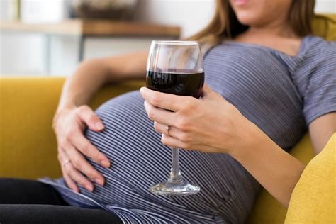 everything you need to know about drinking alcohol during pregnancy the pulse