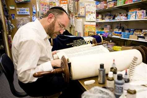 Rabbi Menachem Youlus Says He Lied About Saving Torahs The New York Times
