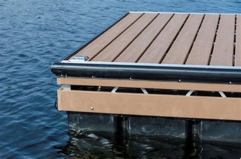 Aluminum Truss Floating Dock With Double Fascia Board Decking Panels