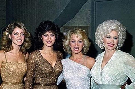 Dolly Parton With Mandrel Sisters Barbara Mandrell As Of 2018 Age 70
