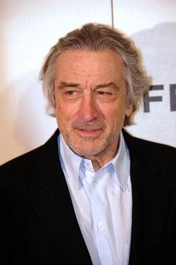 Le 10 juin 2018, lors de son speech au cours de la cérémonie des tony awards, robert de niro s'en prend violemment au président donald trump (en prononçant : Robert De Niro to play Enzo Ferrari in a movie | Team-BHP