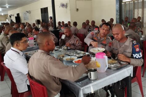 Tim Kompolnas Ri Kunjungi Spn Polda Maluku Potretmaluku Id