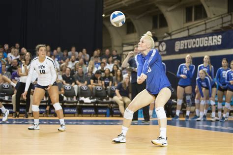 No 13 Byu Womens Volleyball Goes 2 1 At Shocker Classic The Daily