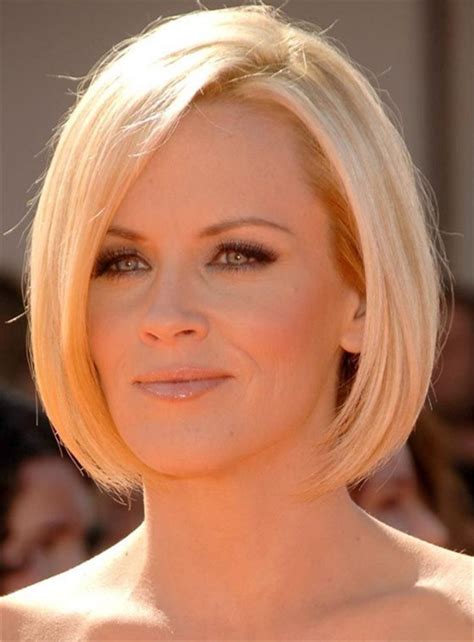 A little short for front and equal for back, makes a decent and professional hairstyle that you shaggy bob is for the girls who are looking for a short haircut and a carefree hairstyle. 18 Most Ravishing Hairstyles for Double Chin - Haircuts ...