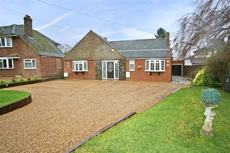 If you need any other information on stoke park estate that is not listed here, please call 0117 963 9174 or visit their website. Stoke Poges Real Estate and Homes for Sale | Christie's ...