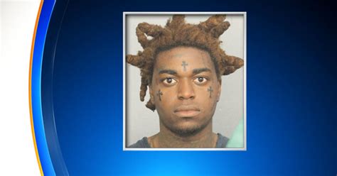 No Bond For Rapper Kodak Black Jailed Again On Multiple Charges Cbs Miami