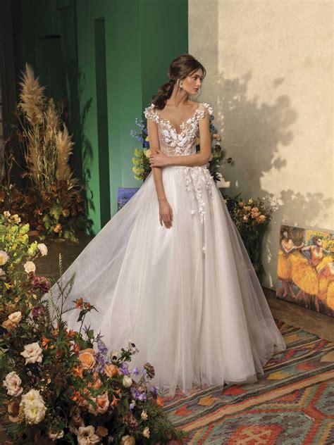 Ball Gown Wedding Dress With Floral Applique And Cap Sleeves