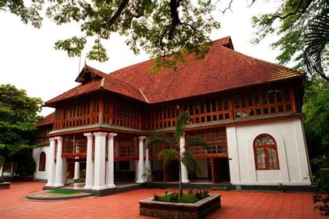 Bolgatty Palace Kerala Architecture Tropical Architecture Colonial