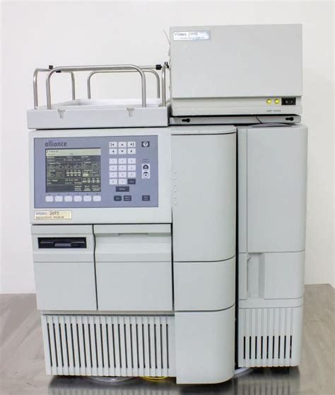 Waters 2695 Separations Module W Photodiode Array Detector Hplc