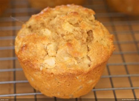 Here's a good option to use oats, that is, in the form of making oats roti. Apple Oat Moist Muffins-Low fat, Low calorie Recipe