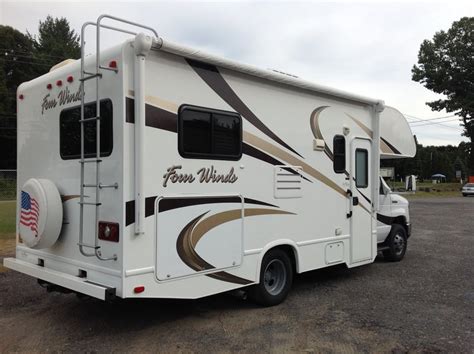2015 Thor Motor Coach Four Winds 22e Class C Rv For Sale By Owner In