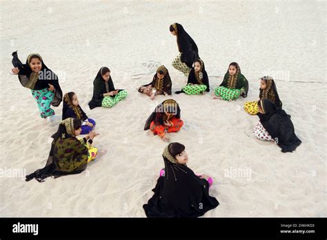 Arab Traditional Games Qatar Stock Photo Alamy