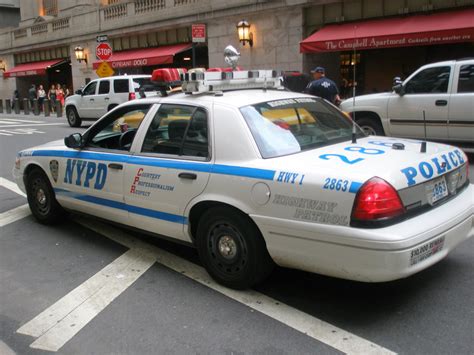 Picture Of Nypd Ford Crown Victoria Interceptor Highway 1 Flickr