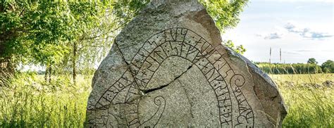Then check out the rune translator! Rune viking : le Guide des significations de l'alphabet ...