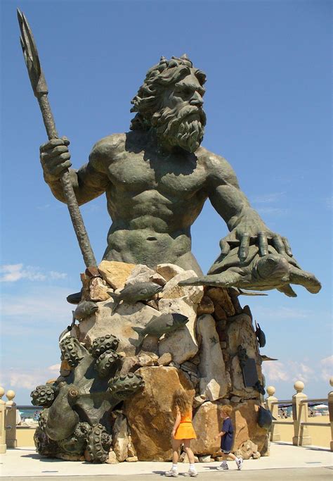 VBNeptuneStatue King Neptune Statue Wikipedia Poseidon Neptune Statue Zeus Statue Greek