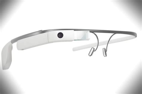 The Next Apple Wearable Could Be Smart Glasses That Connect To Your