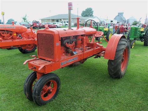 1 Of 2 Ac Models Tractors Vintage Tractors Allis Chalmers Tractors