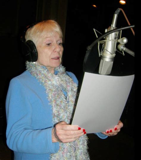Thea White Dead At 81 Voice Of Muriel Bagge In Courage The Cowardly