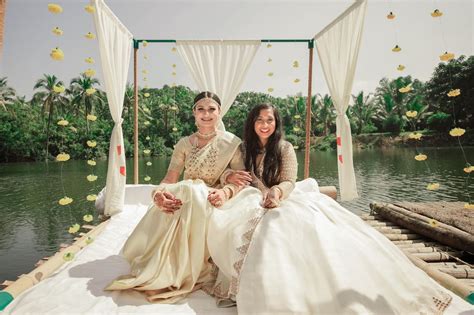 Intimate Kerala Wedding By The Backwaters Full Of Love And Warmth