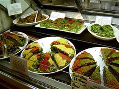 El colesterol se sintetiza en el hígado, aunque nos llega además a través de los alimentos de estos son algunos de los alimentos que habría que incluir en la dieta si nuestro colesterol supera los 220. Intercambio de alimentos para bajar el colesterol - aBajarColesterol.com