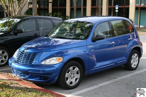 Chrysler Pt Cruiser Auf Den Parkplatz Vor Unserem Hotel In Kissimmee