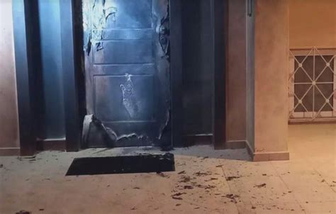 Τρομοκρατική επίθεση στην οικία του Άρη Πορτοσαλτε Lykavitosgr