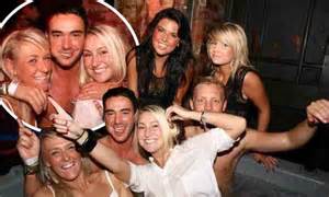 Jack Tweed Gets To Grips With Jacuzzi Full Of Girls After